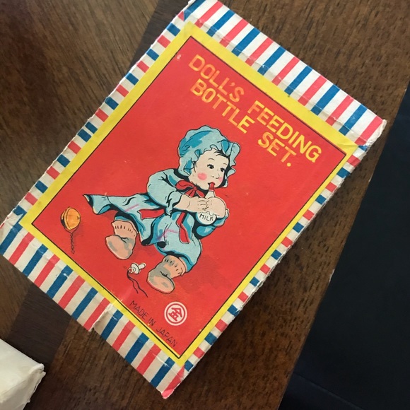 Porcelain Shirley Temple Doll - Picture 6 of 8